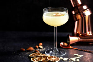 Read more about the article 15 Best Disaronno Cocktails (Easy Recipes)