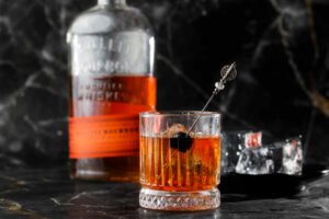 Read more about the article 25 Best Whiskeys for Old Fashioned: Tried & Tested (2024)