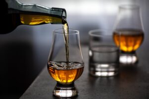 Read more about the article Glenfiddich vs Glenlivet: Which is Better?