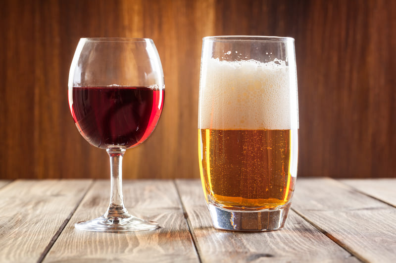 You are currently viewing Alcohol Content in Beer vs. Wine: The Complete Guide!