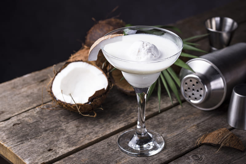 You are currently viewing 20 Best Coconut Cream Drinks To Try
